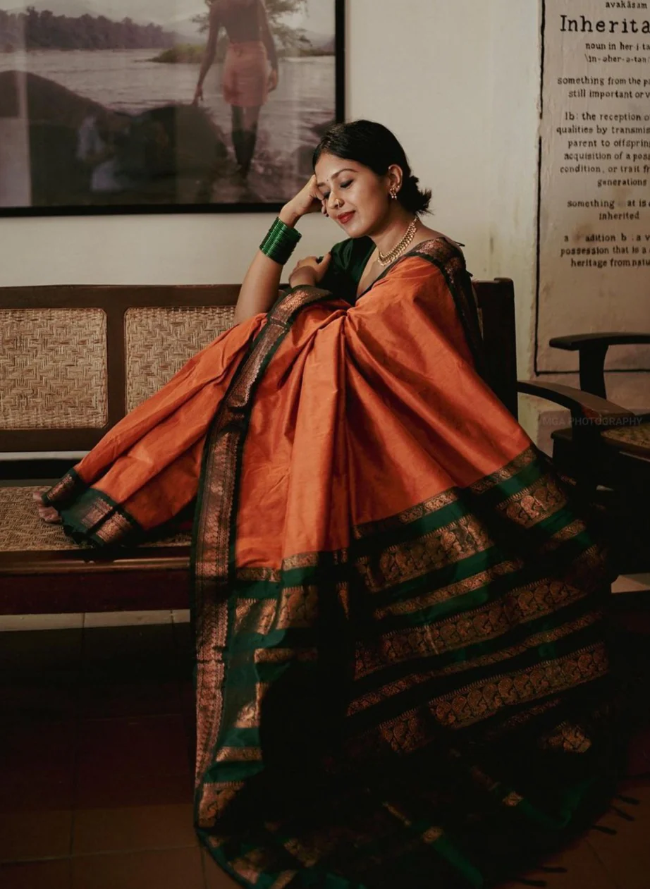 Deserving Orange Soft Banarasi Silk Saree With Beauteous Blouse Piece - Image 2