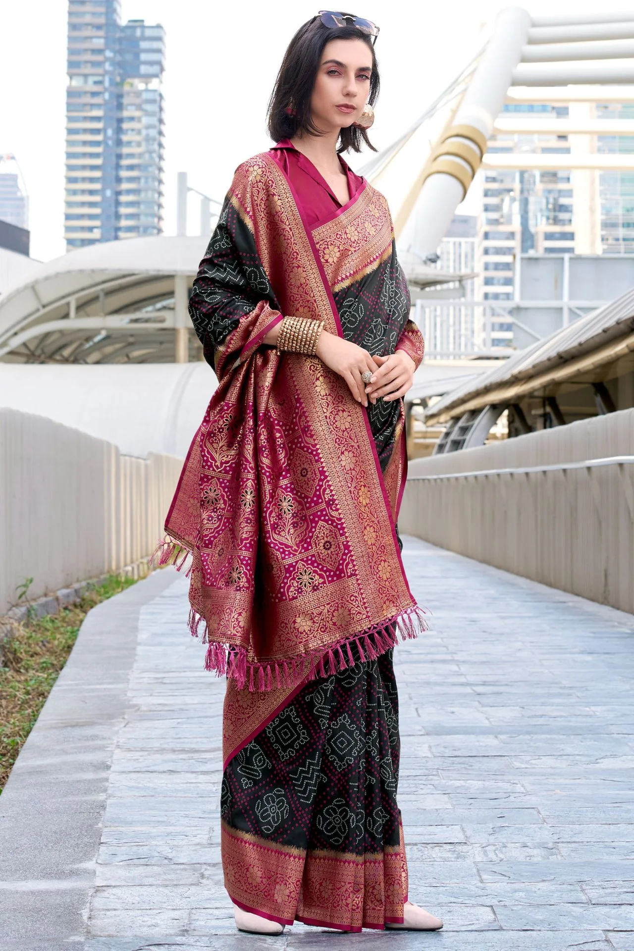 Designer Black Soft Banarasi Silk Saree With Glittering Blouse Piece - Image 3