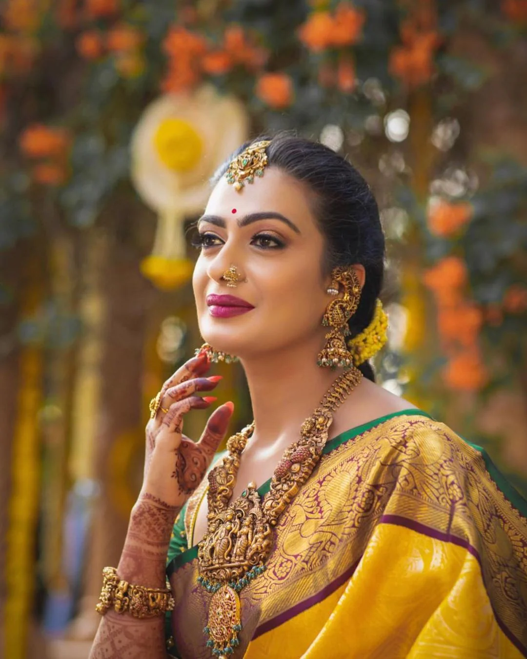 Designer Yellow Soft Banarasi Silk Saree With Flamboyant Blouse Piece - Image 5