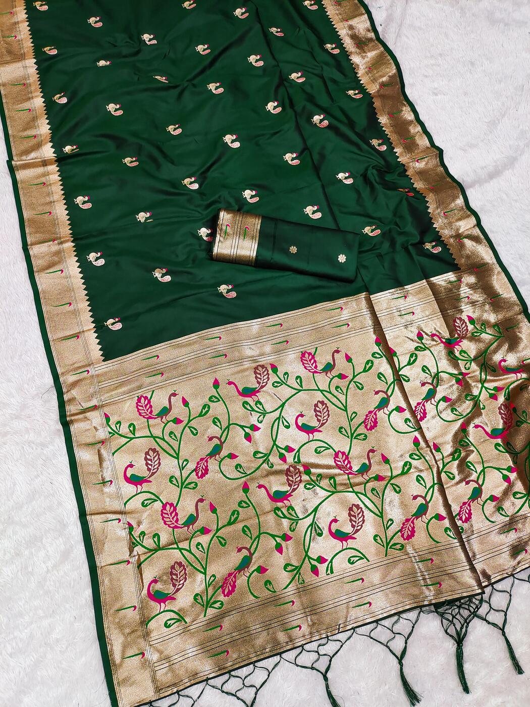Desirable Dark Green Paithani Silk Saree With Profuse Blouse Piece