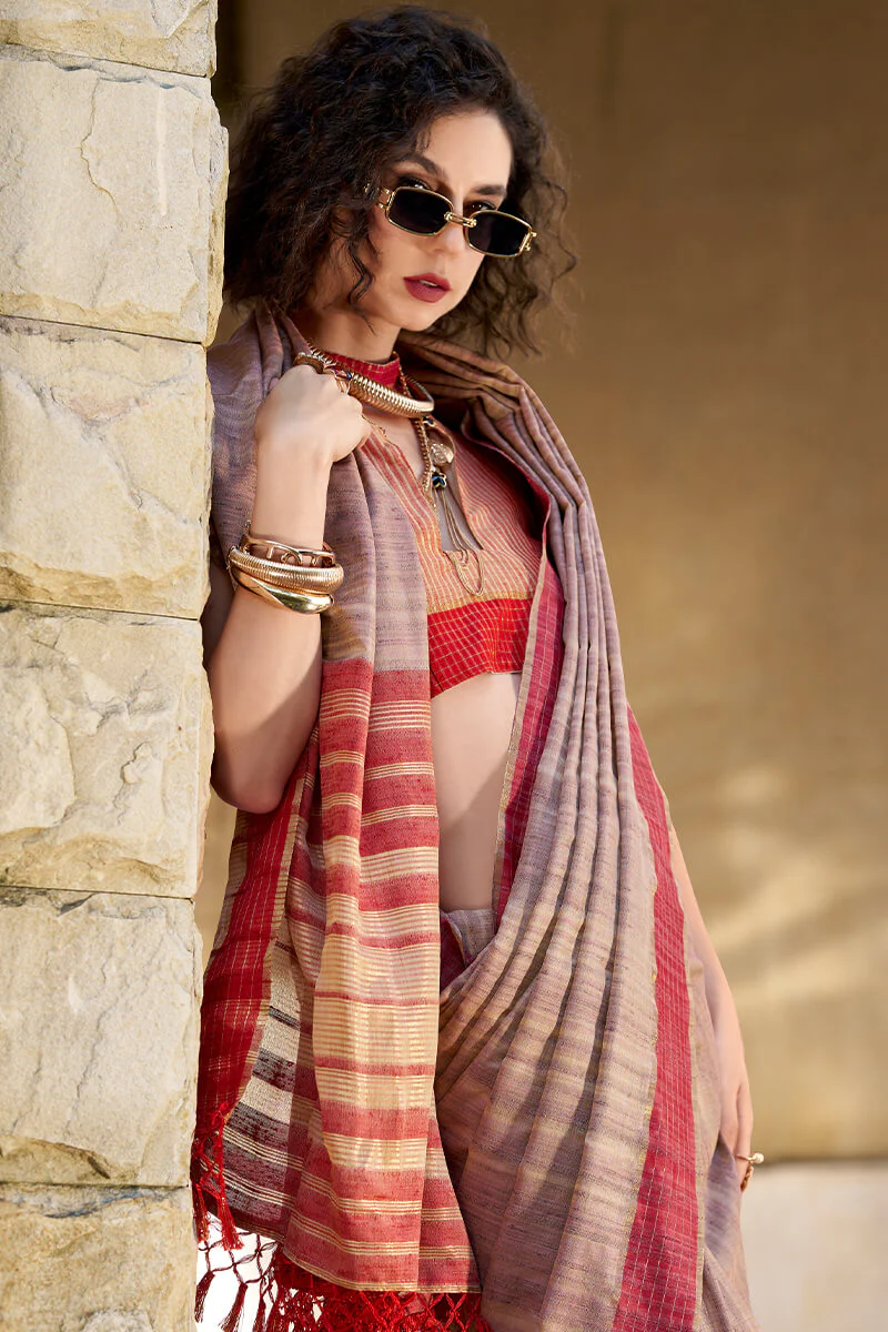 Desirable Lavender Cotton Silk Saree With Exquisite Blouse Piece - Image 2