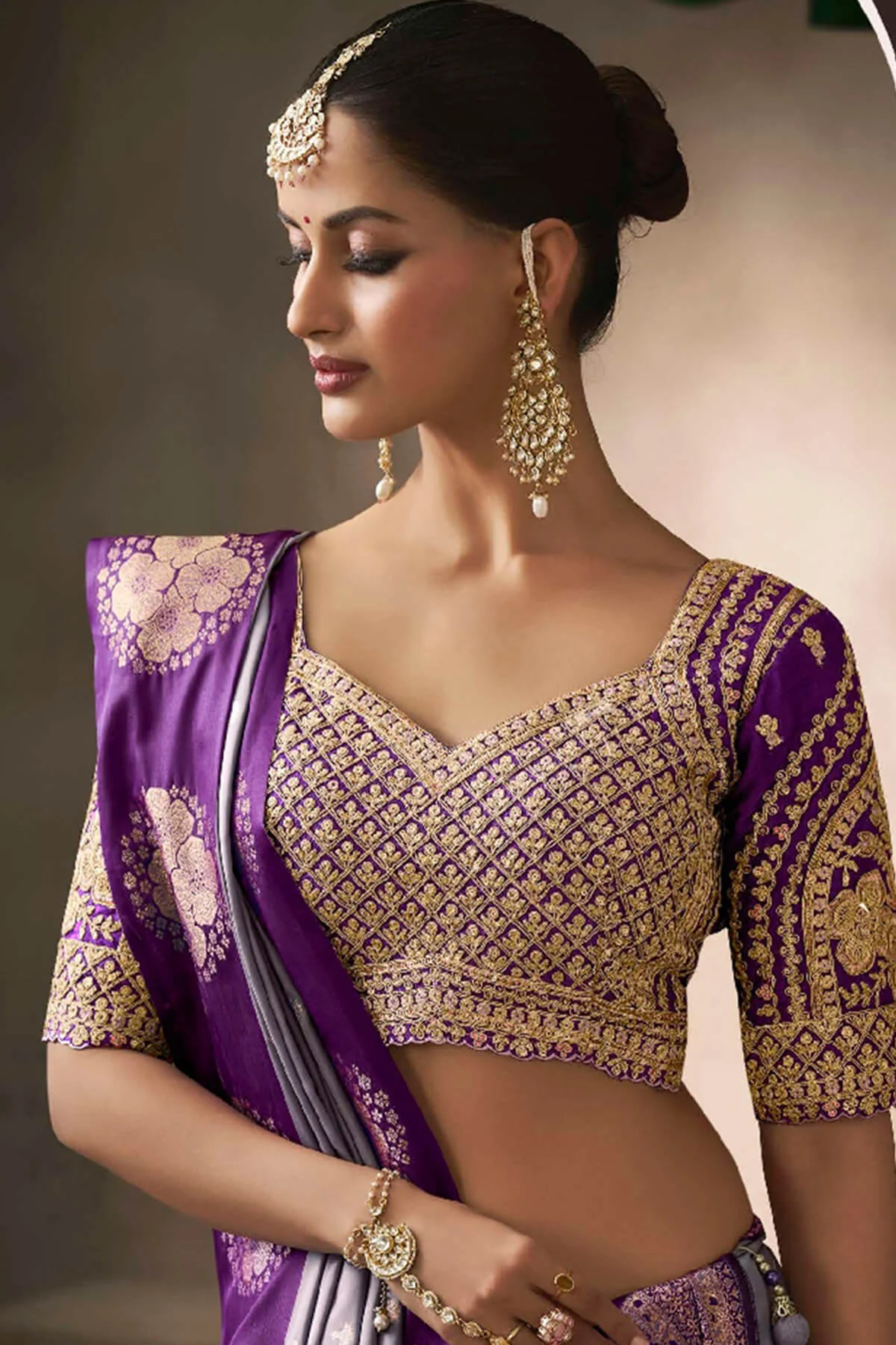 Desuetude Lavender Banarasi Satin Silk Saree With Breathtaking Blouse - Image 2