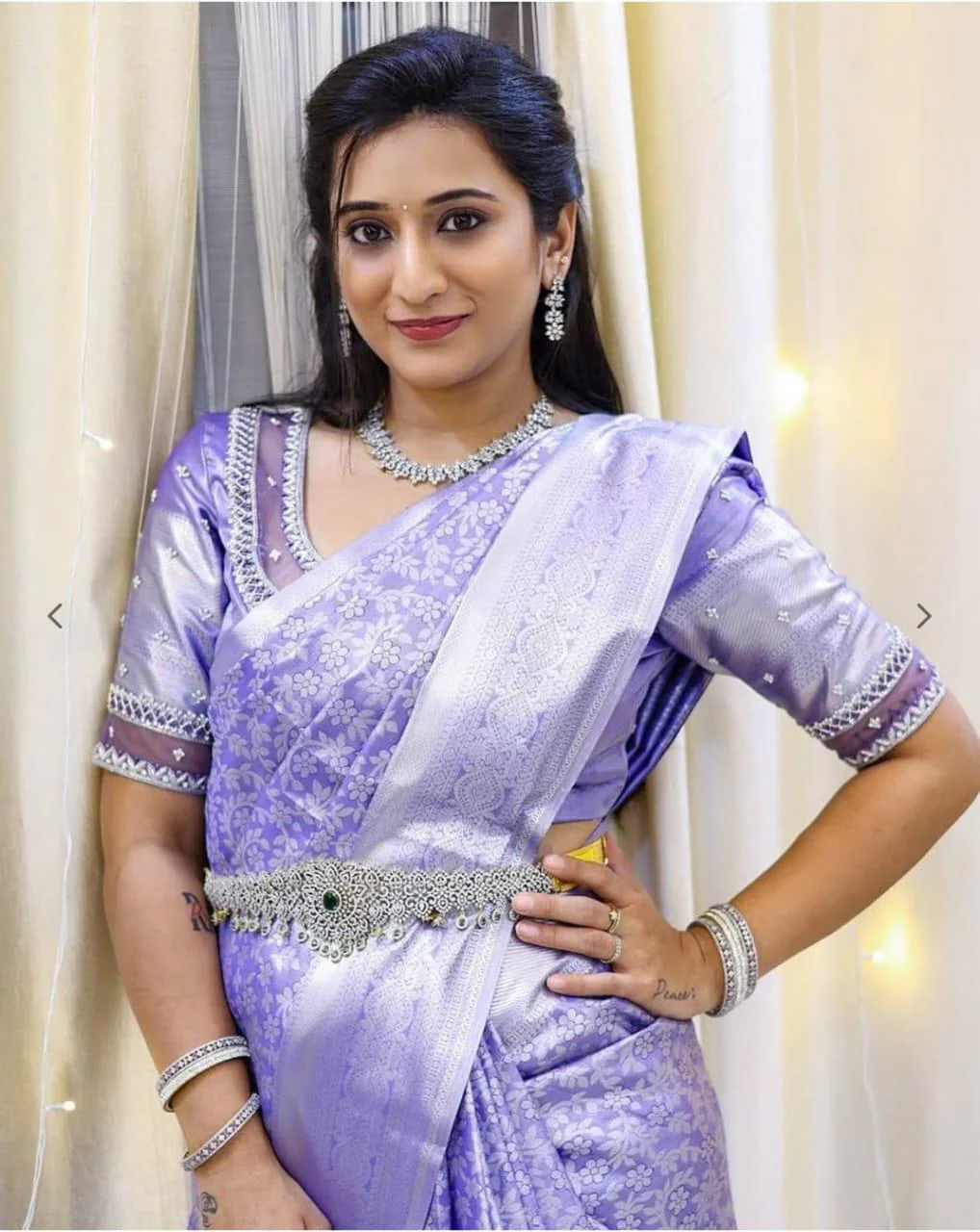 Desultory Lavender Soft Silk Saree With Majesty Blouse Piece - Image 4