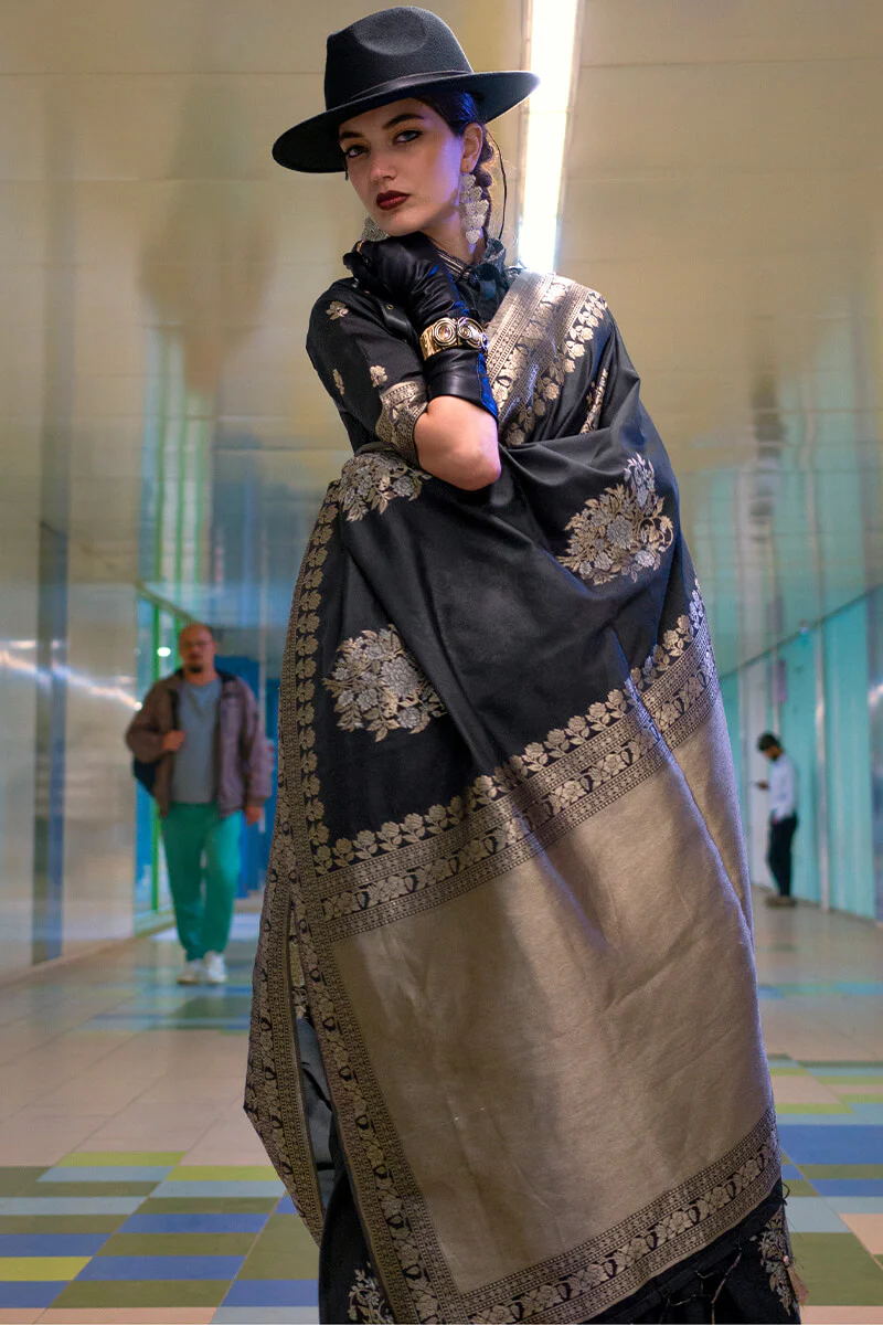 Devastating Black Soft Banarasi Silk Saree With Amiable Blouse Piece - Image 2