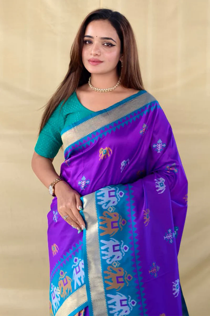 Dissemble Purple Pure Zari Weaving Banarasi Silk Saree With Elaborate Blouse Piece - Image 2