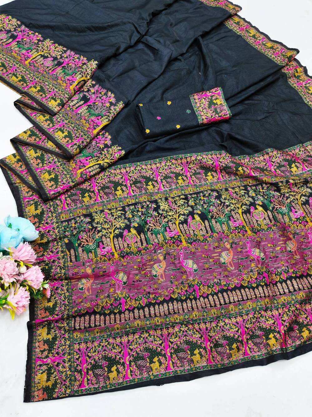 Divine Black Nylon Dola Pashmina Saree With Glowing Blouse Piece - Image 5