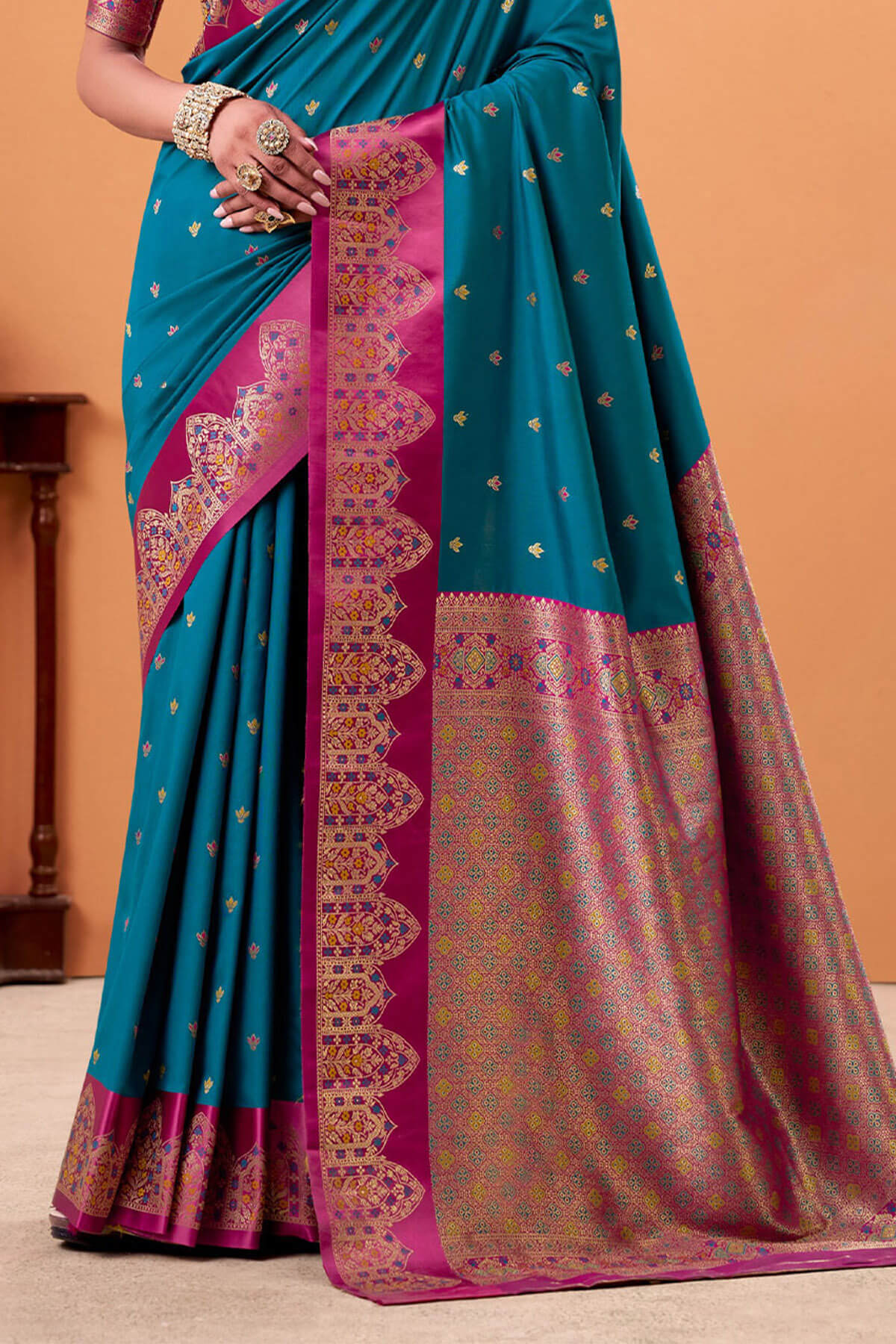 Divine Rama Banarasi Satin Silk Saree With Scintilla Blouse - Image 4