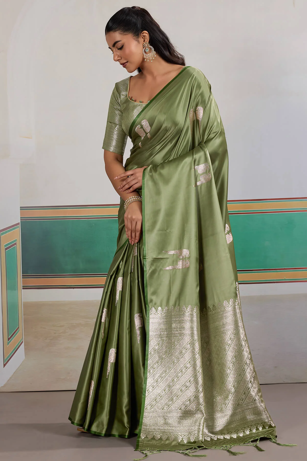 Dulcet Green Banarasi Satin Silk Saree With Felicitous Blouse - Image 3