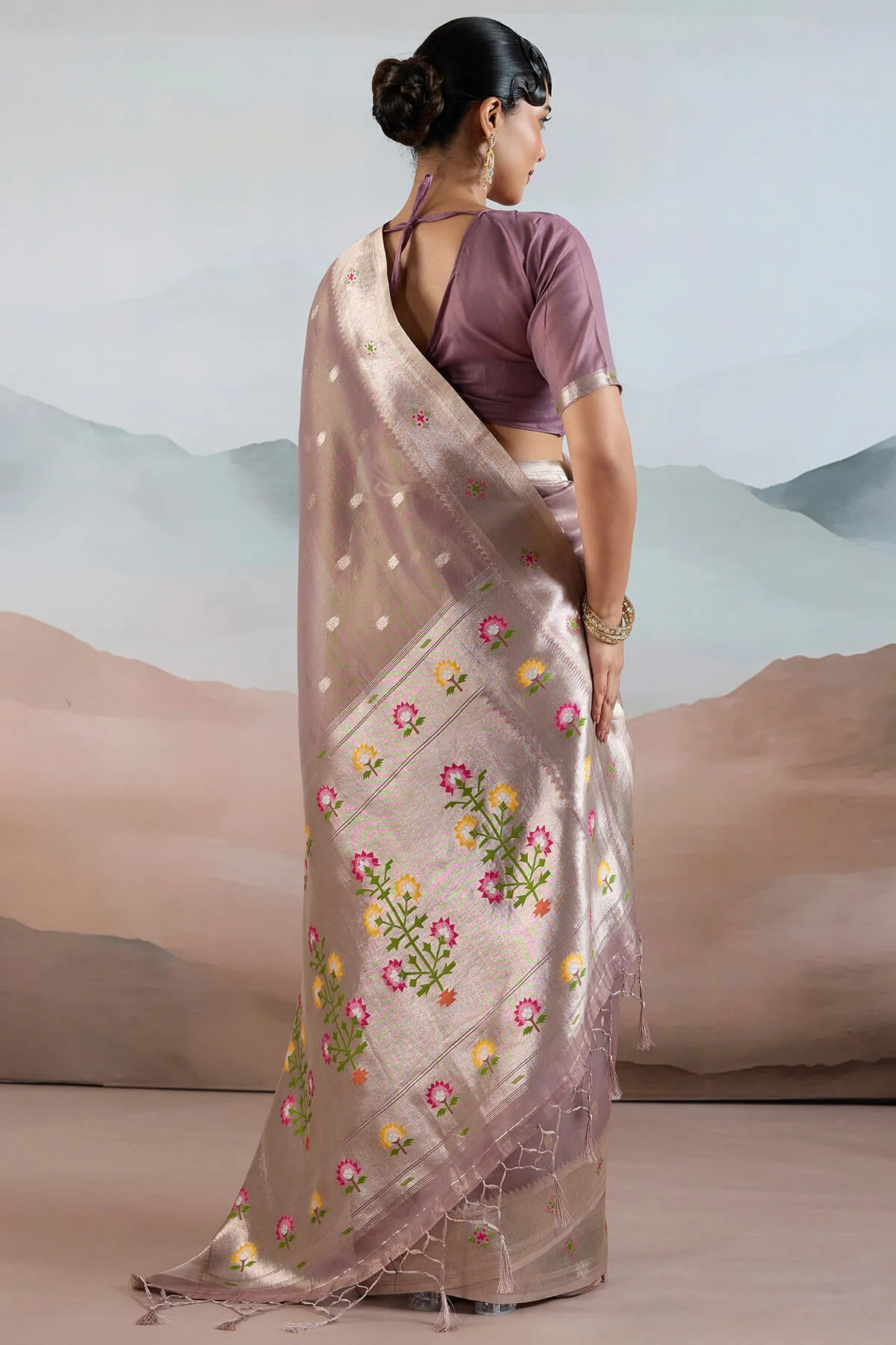 Dulcet Lavender Paithani Pure Tissue Silk Saree With Susurrous Blouse Piece - Image 6