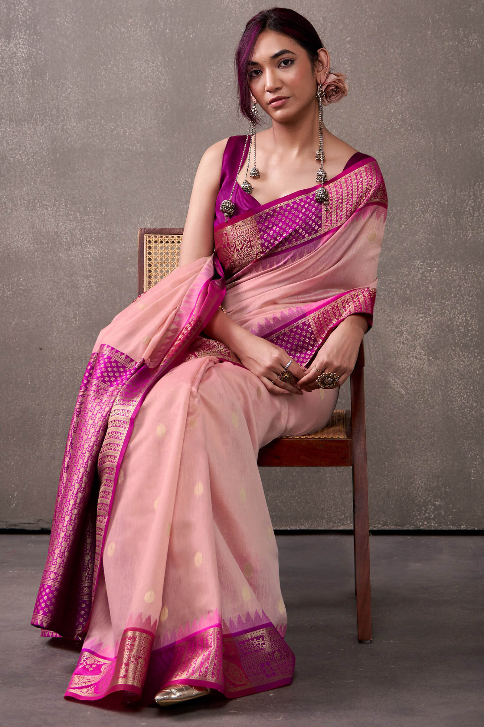 Effulgent Pink Cotton Silk Saree With Lustrous Blouse Piece - Image 4