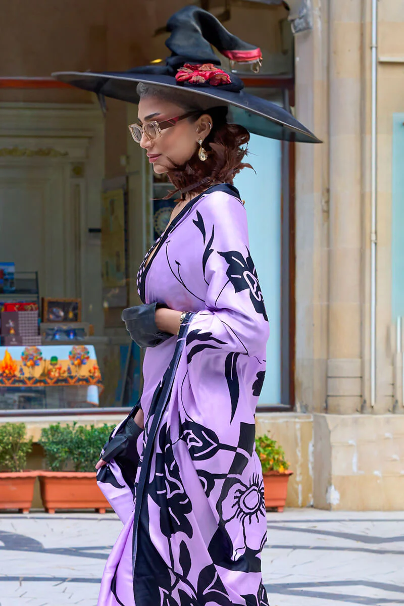 Elaborate Lavender Digital Printed Satin Silk Saree With Pulsating Blouse Piece - Image 2