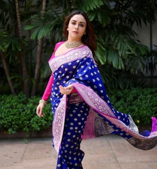 Elegant Blue Soft Banarasi Silk Saree With Gorgeous Blouse Piece - Image 3