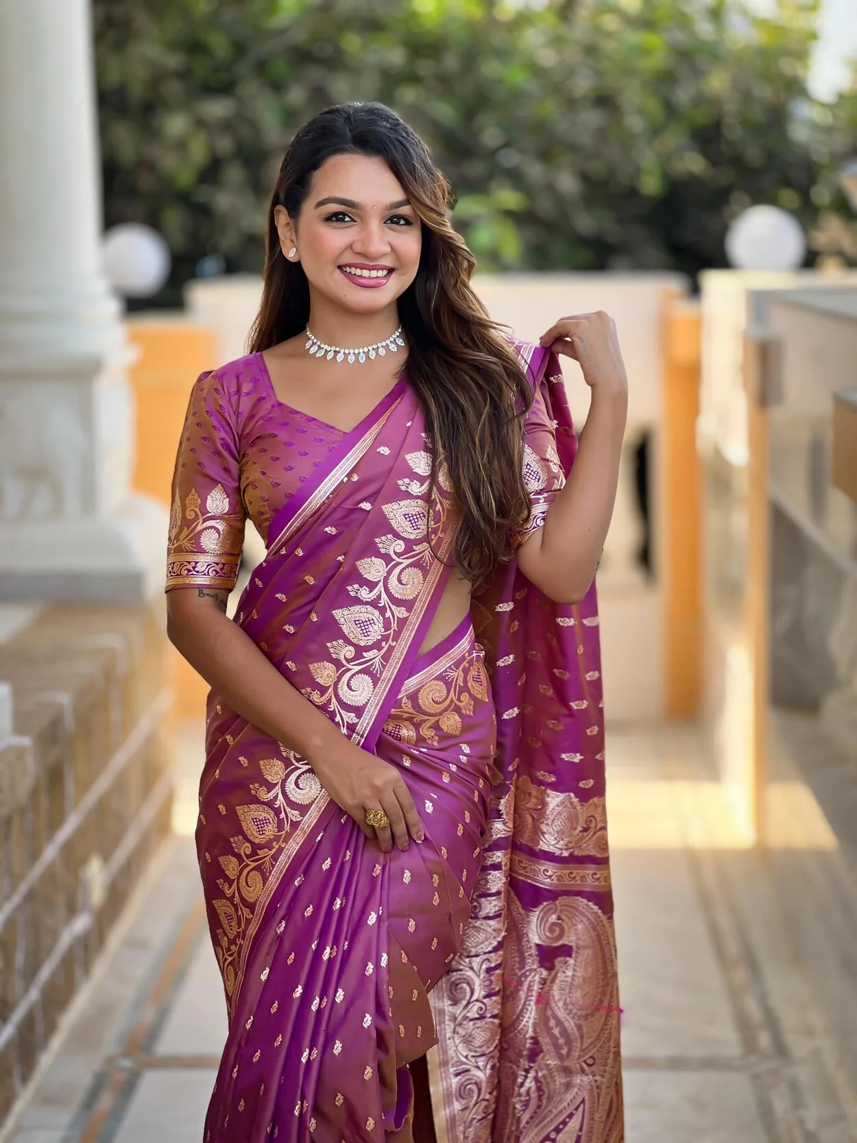 Elision Magenta Soft Banarasi Silk Saree With Tremendous Blouse Piece - Image 2