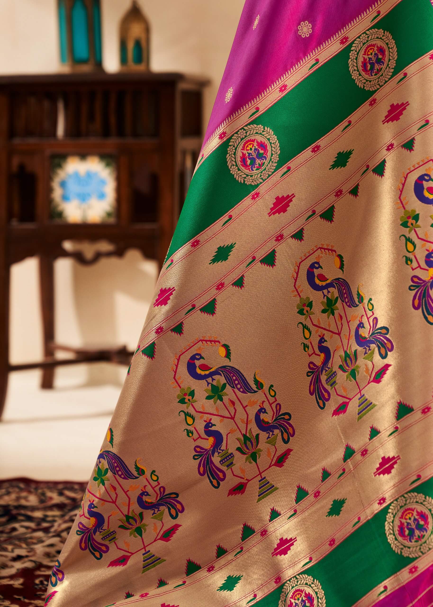 Eloquence Magenta Paithani Silk Saree With Fantabulous Blouse Piece - Image 3