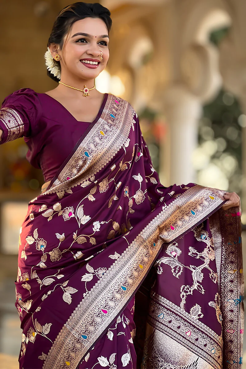 Eloquence Purple Soft Banarasi Silk Saree With Amiable Blouse Piece - Image 3