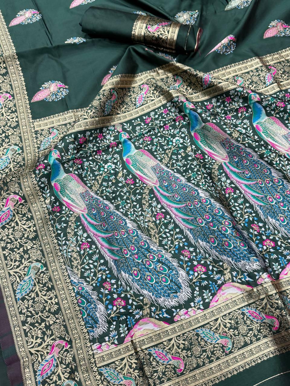 Embellished Dark Green Soft Banarasi Silk Saree With Designer Blouse Piece - Image 3