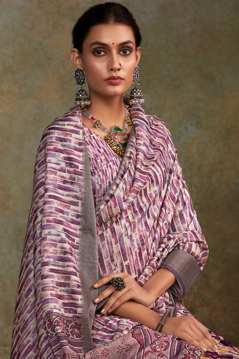 Embellished Lavender Digital Printed Soft Silk Saree With Nebula Blouse Piece - Image 2