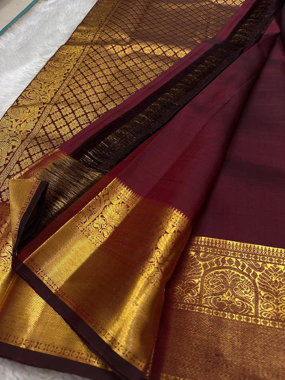 Embellished Maroon Soft Banarasi Silk Saree With Gossamer Blouse Piece - Image 4