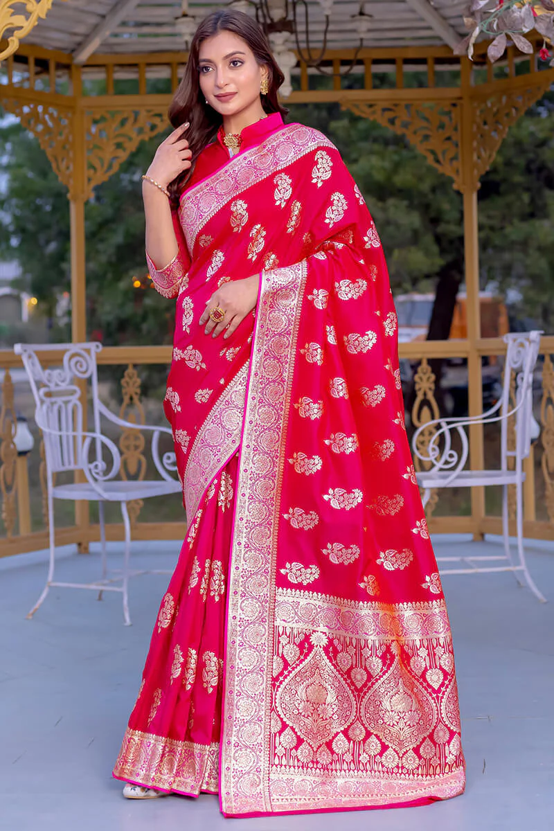 Enchanting Dark Pink Soft Banarasi Silk Saree With Imaginative Blouse Piece - Image 4