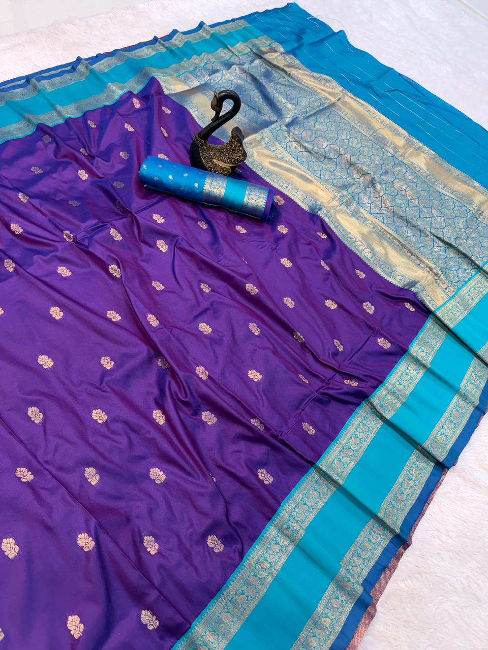 Enchanting Royal Purple Soft Banarasi Kathpadar Silk Saree With Girlish Blouse Piece - Image 3