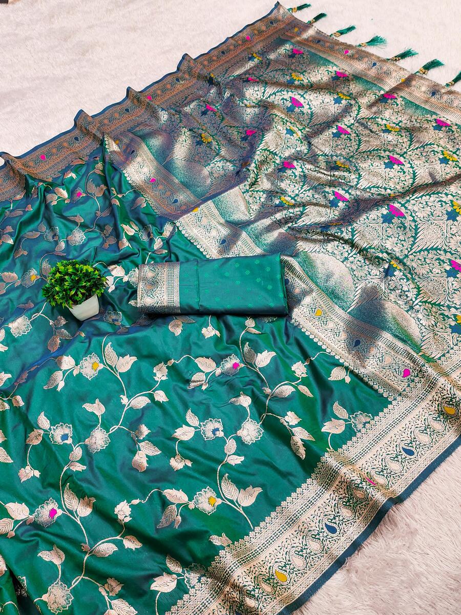 Engrossing Sea Green Pure Zari Weaving Banarasi Silk Saree With Ethnic Blouse Piece