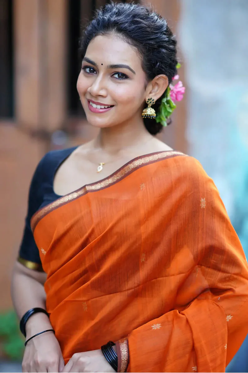 Enigmatic Orange Cotton Silk Saree With Panache Blouse Piece - Image 2