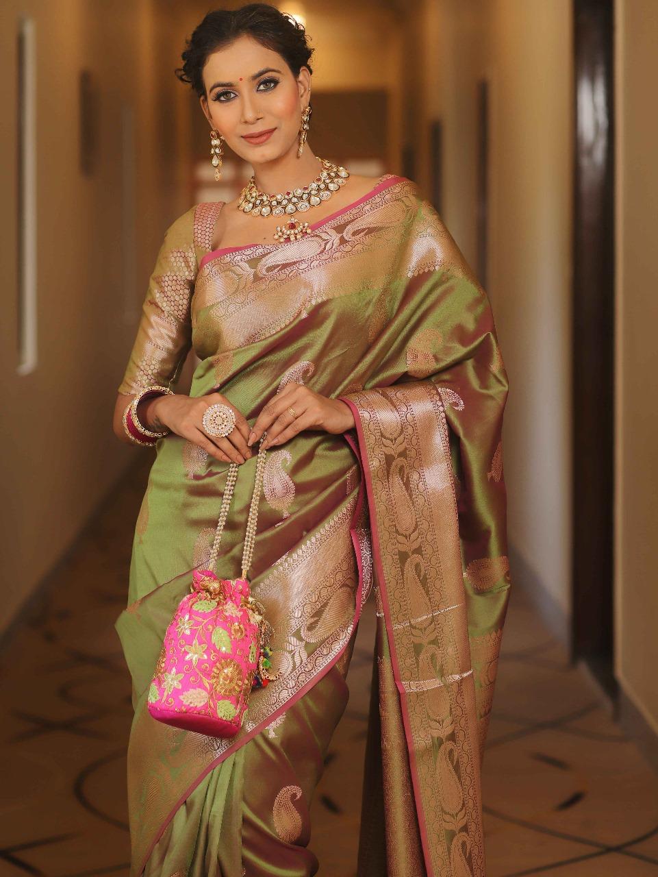 Enthralling Mehndi Soft Banarasi Silk Saree With Deserving Blouse Piece - Image 2