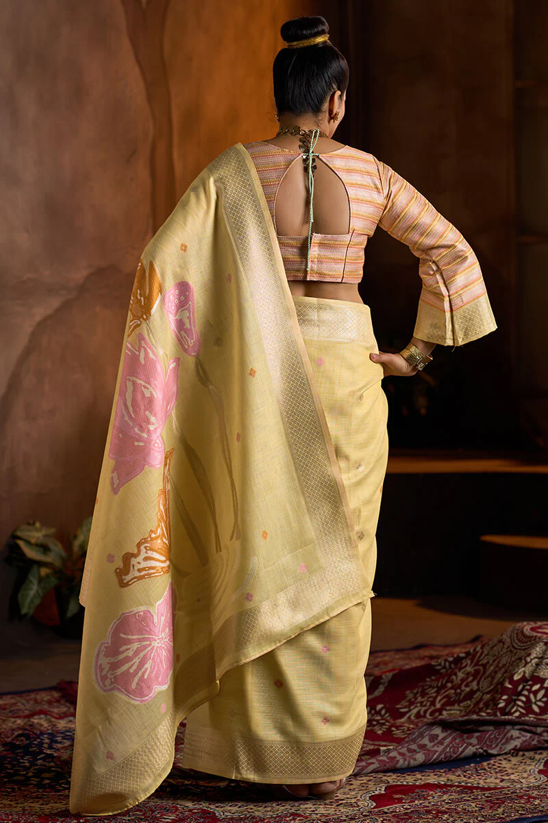 Entrancing Yellow Cotton Silk Saree With Gratifying Blouse Piece - Image 6