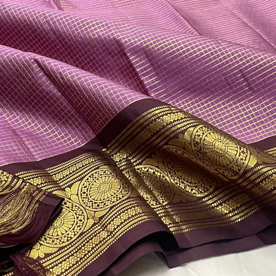 Epiphany Pink Soft Silk Saree With Allure Blouse Piece - Image 2