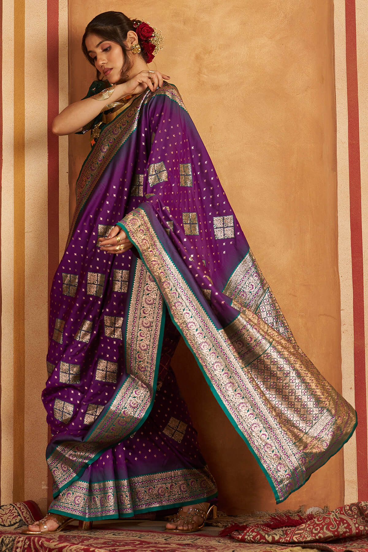 Epiphany Purple Pure Zari Weaving Banarasi Silk Saree With Classic Blouse Piece - Image 5