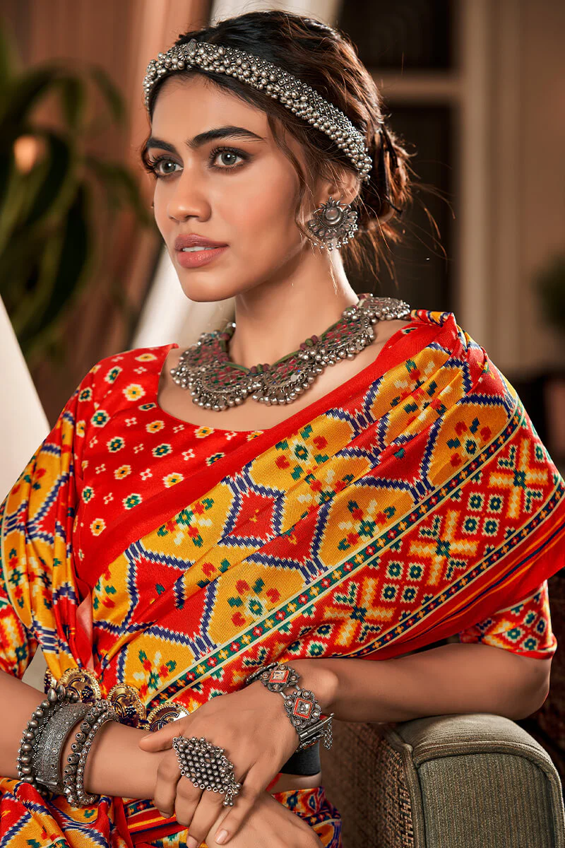 Evanescent Yellow and Red Patola Silk Saree with Imbrication Blouse Piece - Image 3