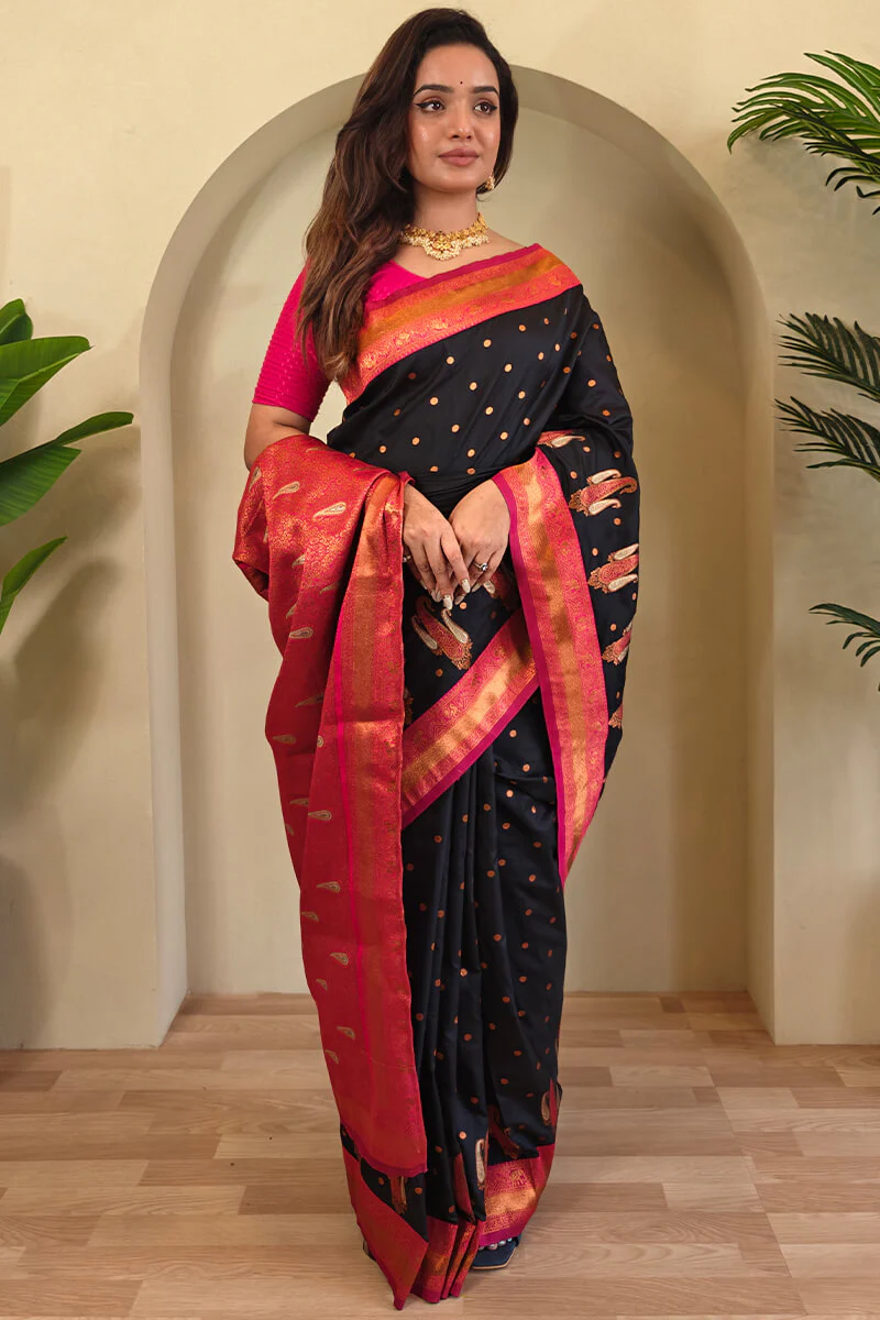 Evocative Black Soft Banarasi Silk Saree With Panoply Blouse Piece - Image 4