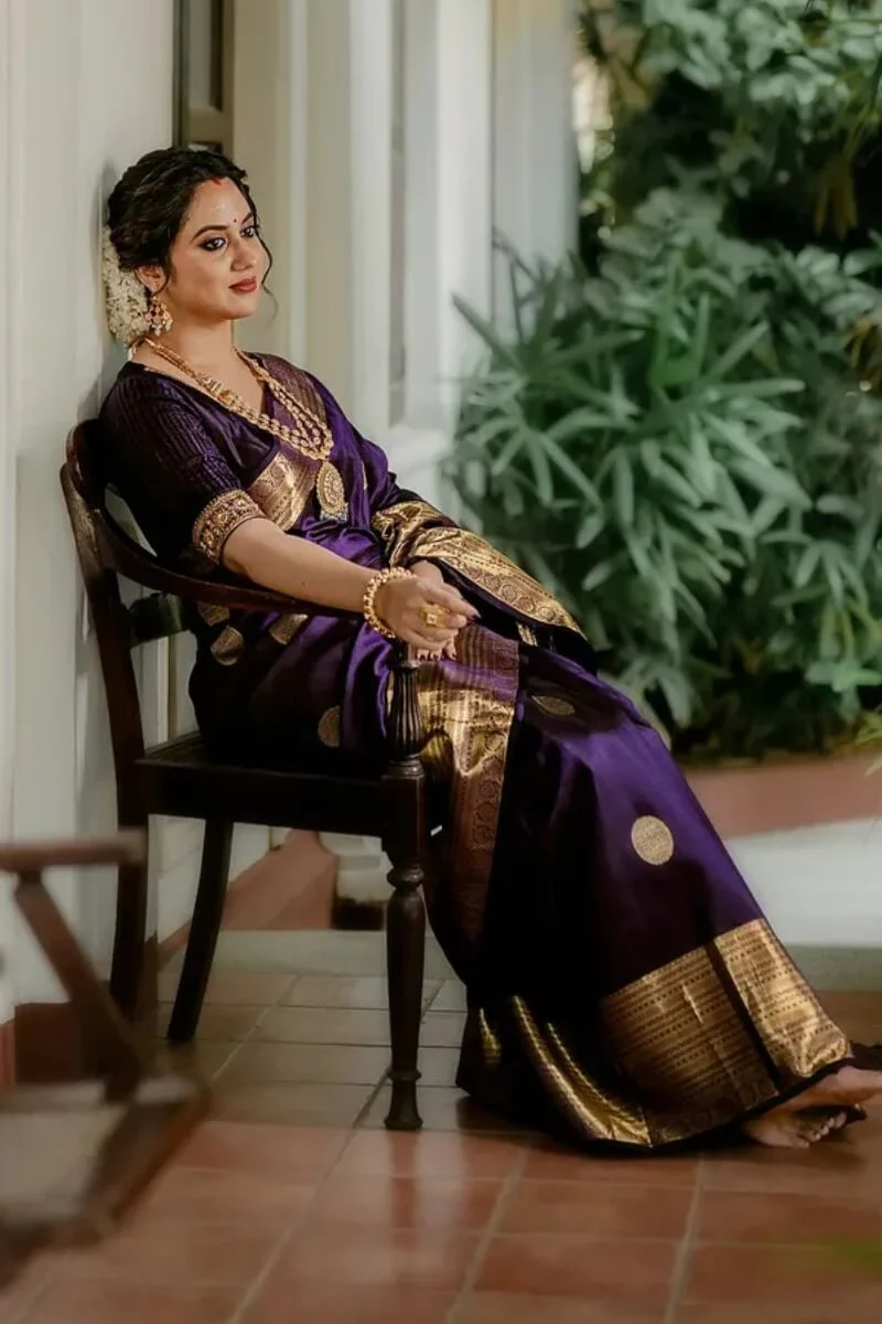 Evocative Purple Soft Banarasi Silk Saree With Piquant Blouse Piece - Image 8