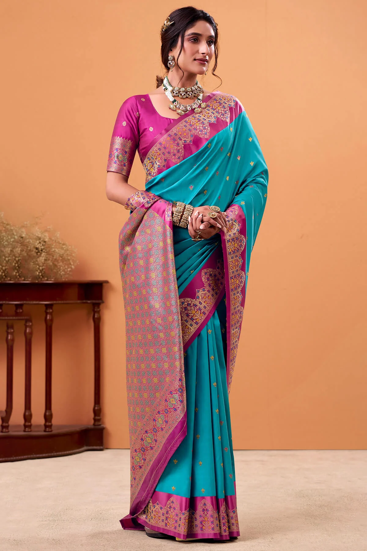 Exquisite Grey Banarasi Satin Silk Saree With Dalliance Blouse - Image 3