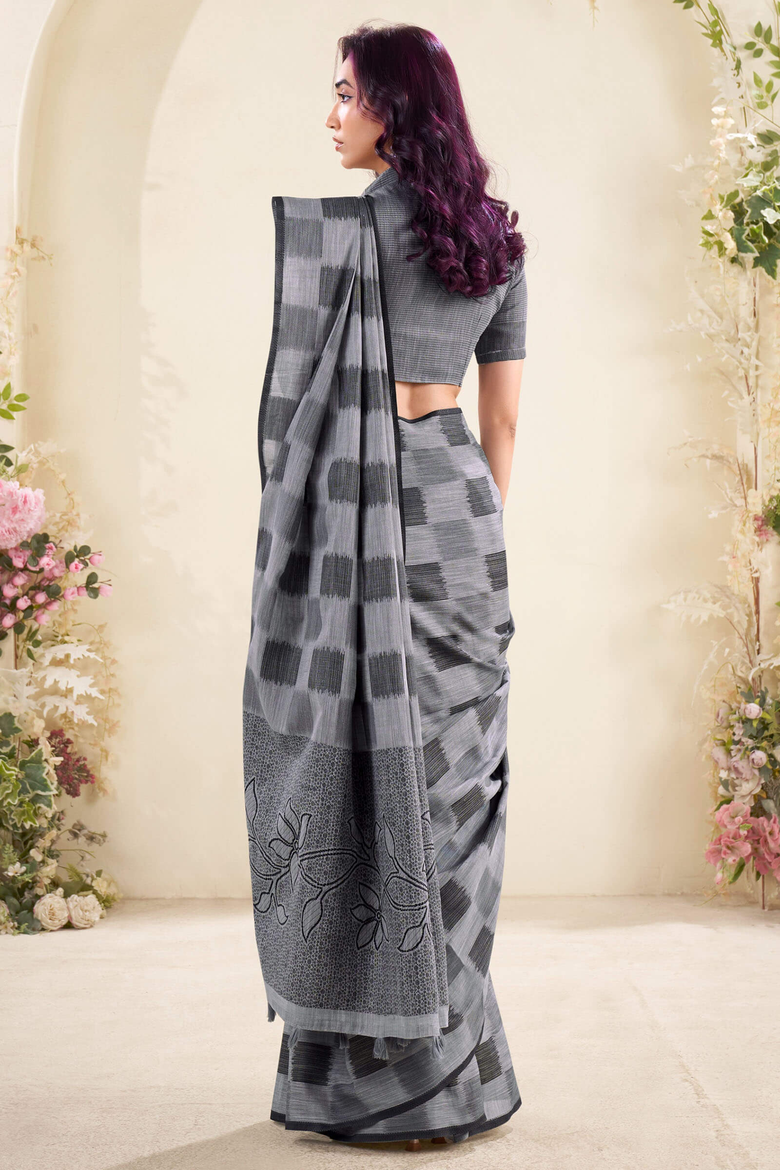 Exquisite Grey Cotton Silk Saree With Comely Blouse Piece - Image 4