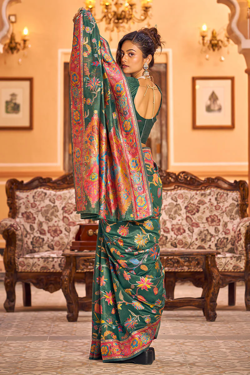 Extraordinary Dark Green Linen Silk Saree With Ethnic Blouse Piece - Image 6