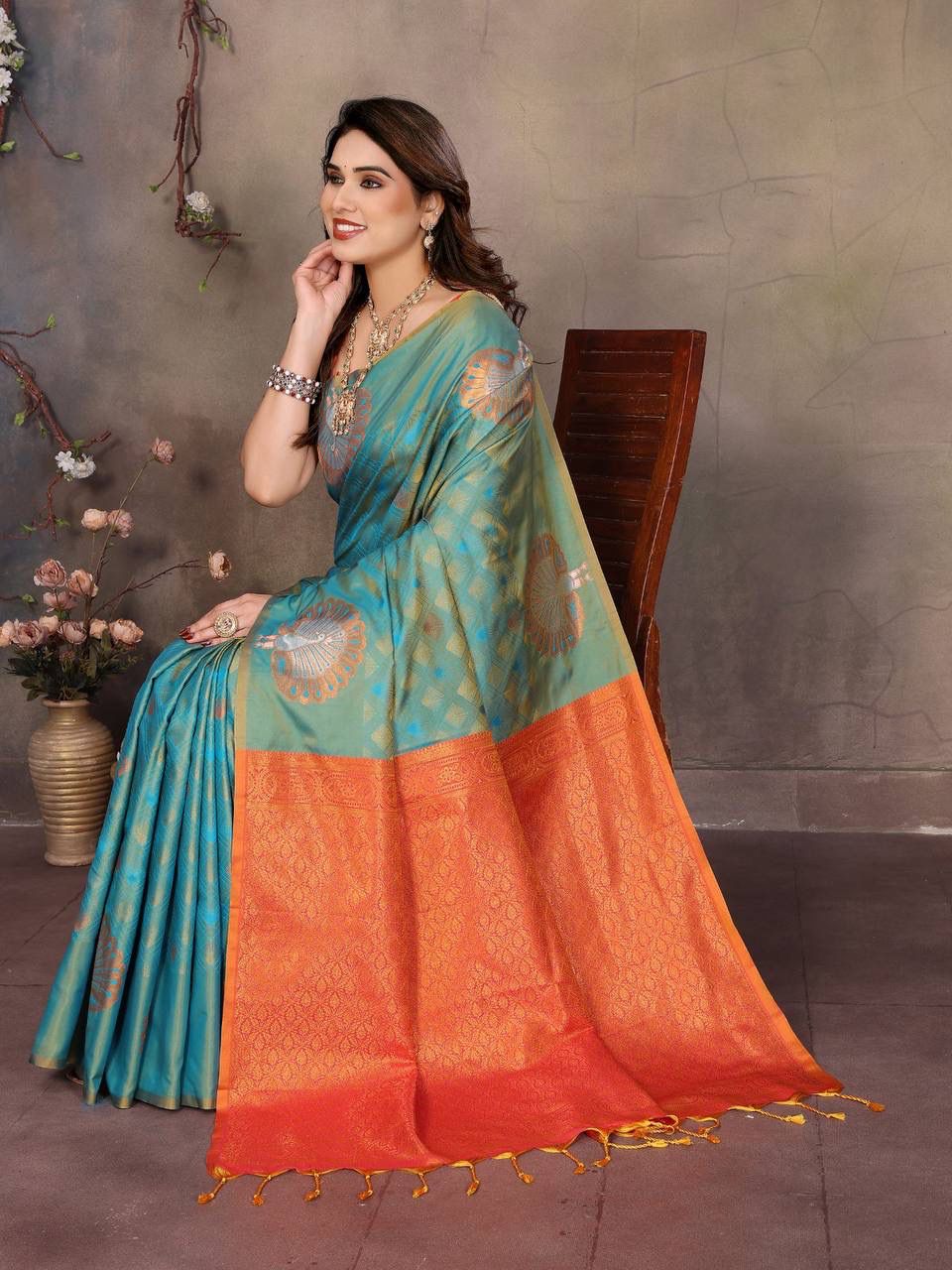 Extraordinary Rama Soft Banarasi Silk Saree With Angelic Blouse Piece - Image 7