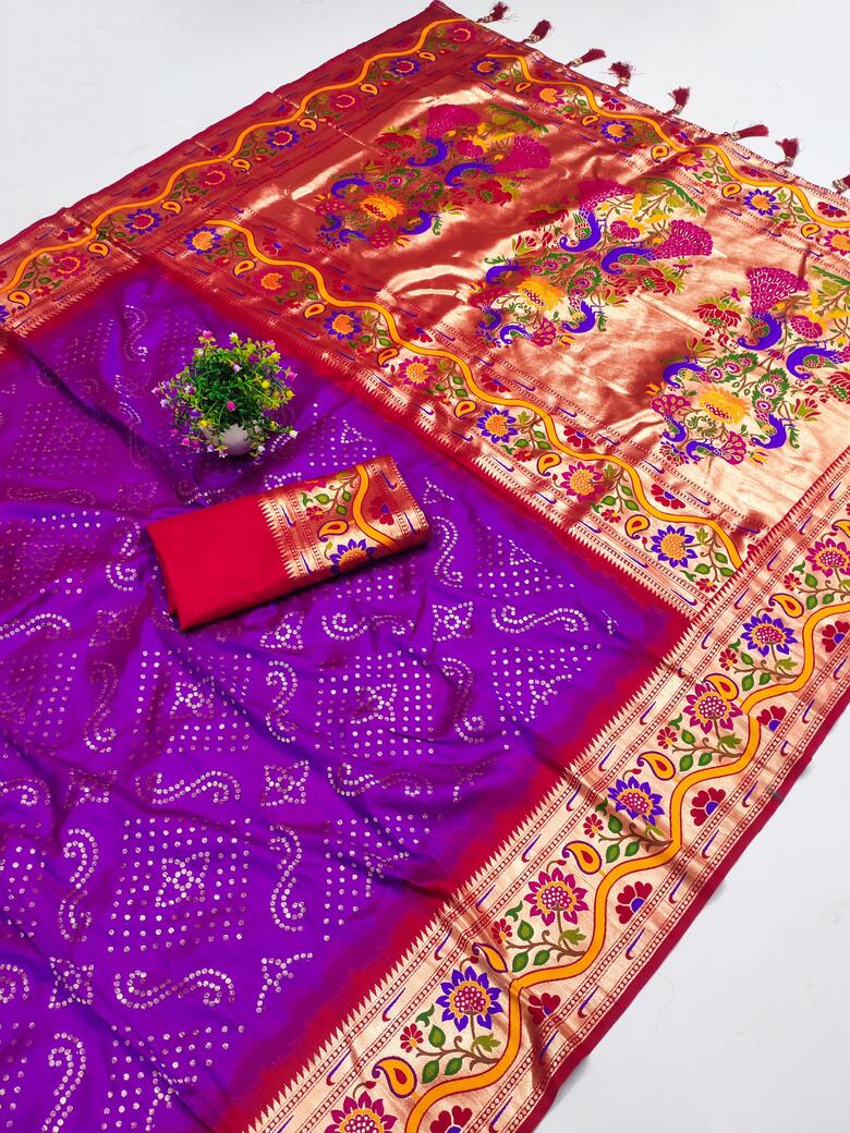 Exuberant Purple Paithani Silk Saree With Tremendous Blouse Piece - Image 6