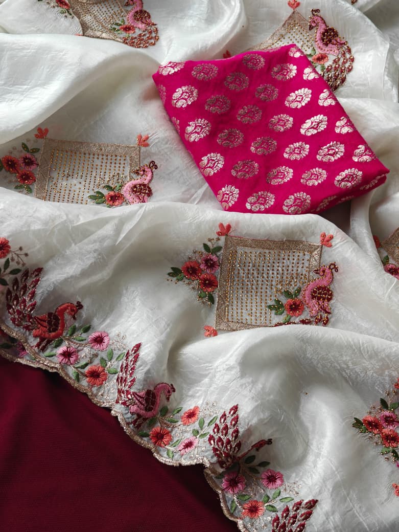 Eye-catching Off White Embroidery Work Crush Silk Saree With Pleasurable Blouse Piece - Image 3