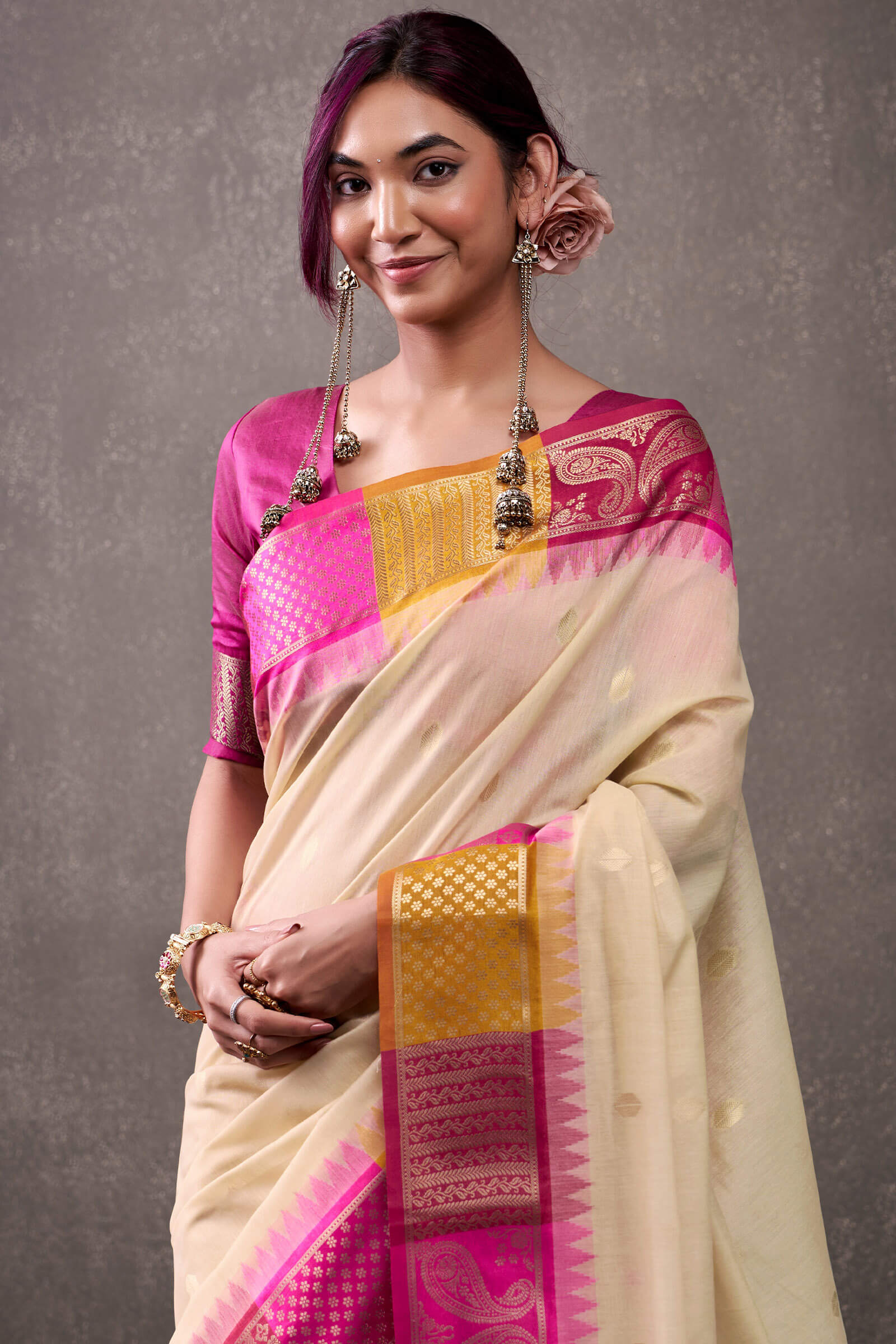 Fairytale Beige And Dark Pink Cotton Silk Saree With Marvellous Blouse Piece - Image 4