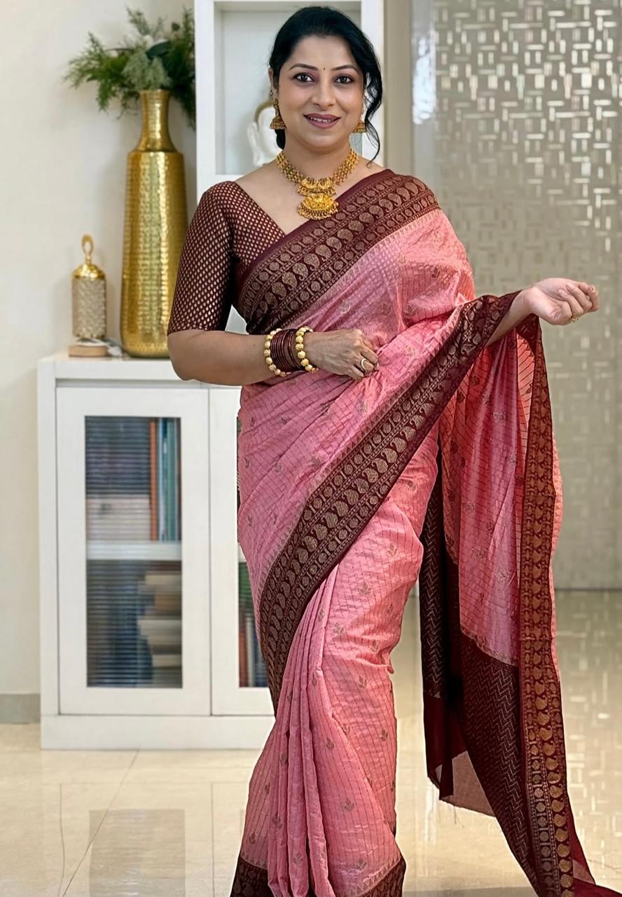 Fantabulous Pink Soft Silk Saree With Attractive Blouse Piece - Image 3