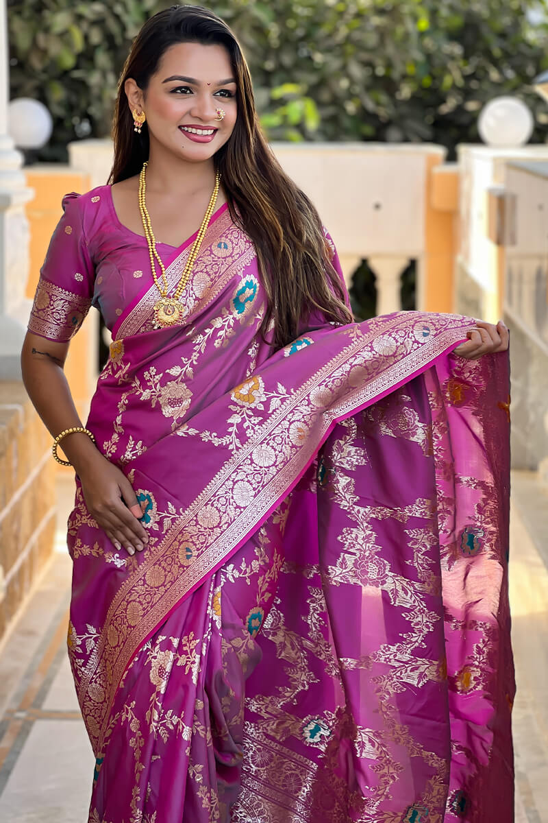Felicitous Lavender Soft Banarasi Silk Saree With Susurrous Blouse Piece - Image 5