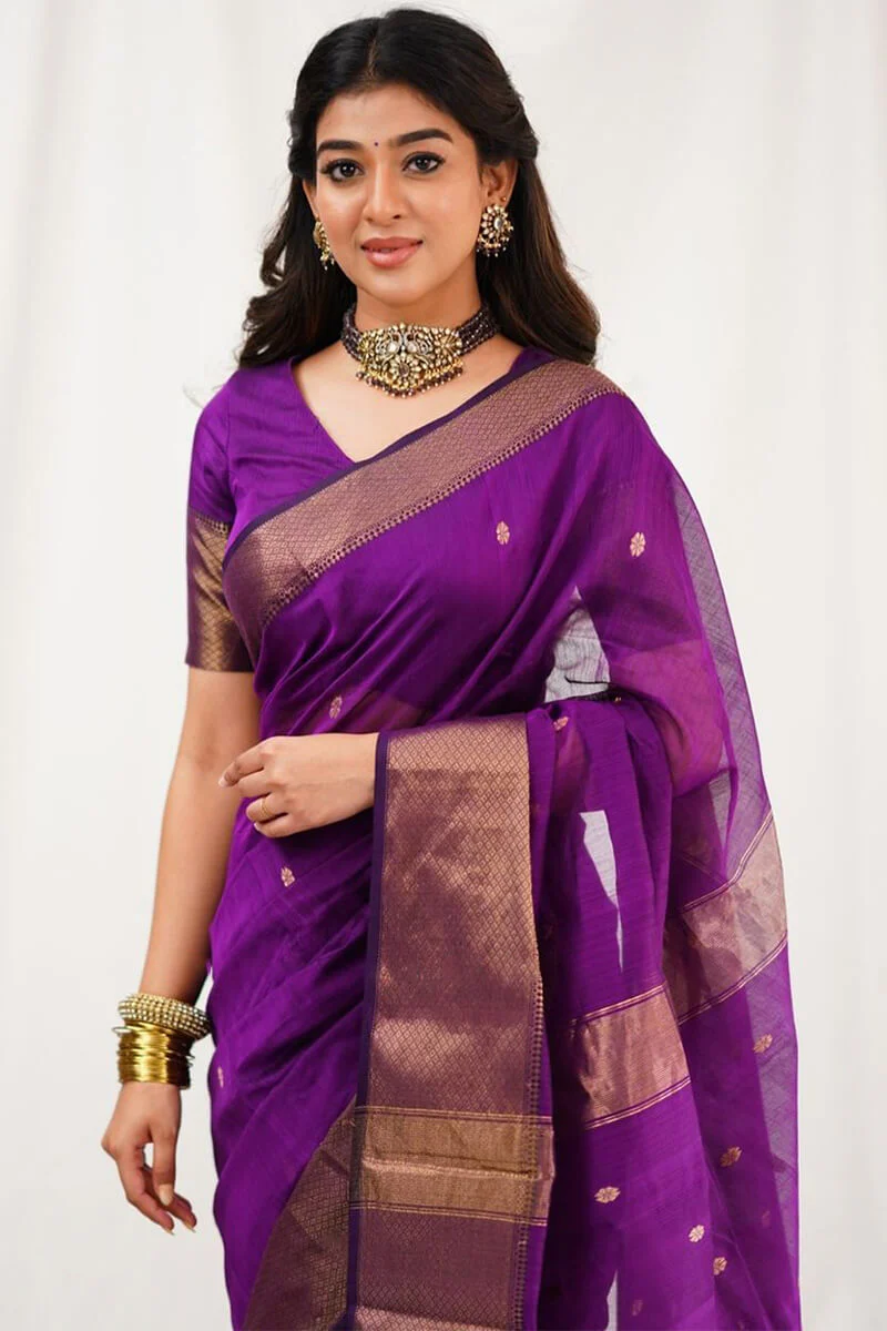 Flattering Magenta Cotton Silk Saree With Innovative Blouse Piece - Image 2