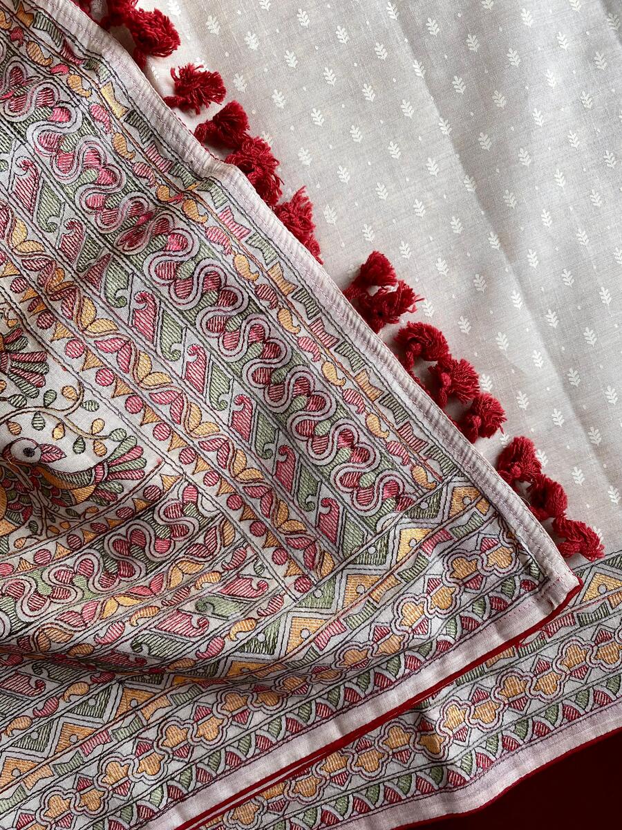 Flattering Off White Embroidery Work Tussar Silk Saree With Amiable Blouse Piece - Image 4