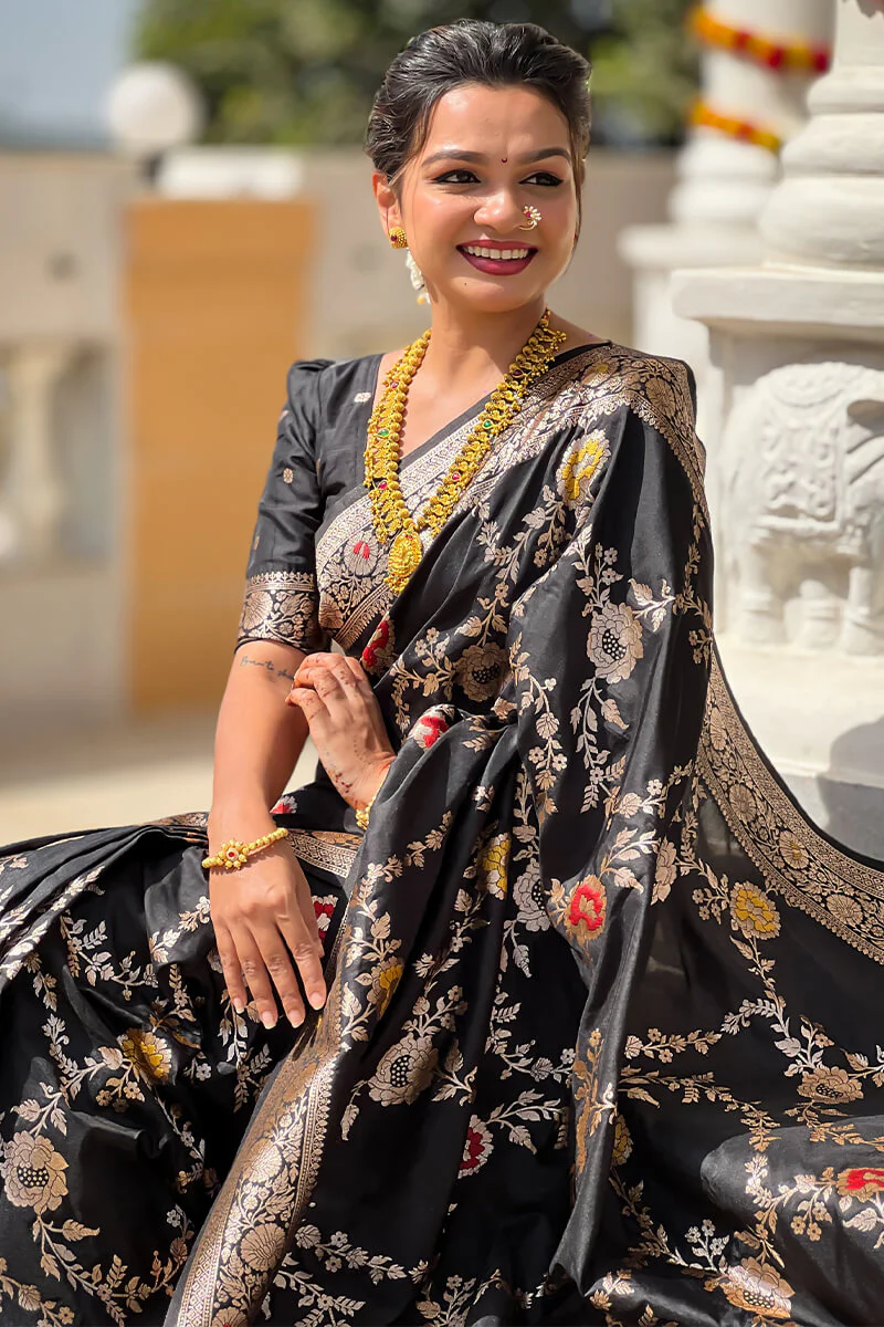 Flaunt Black Soft Banarasi Silk Saree With Outstanding Blouse Piece - Image 2