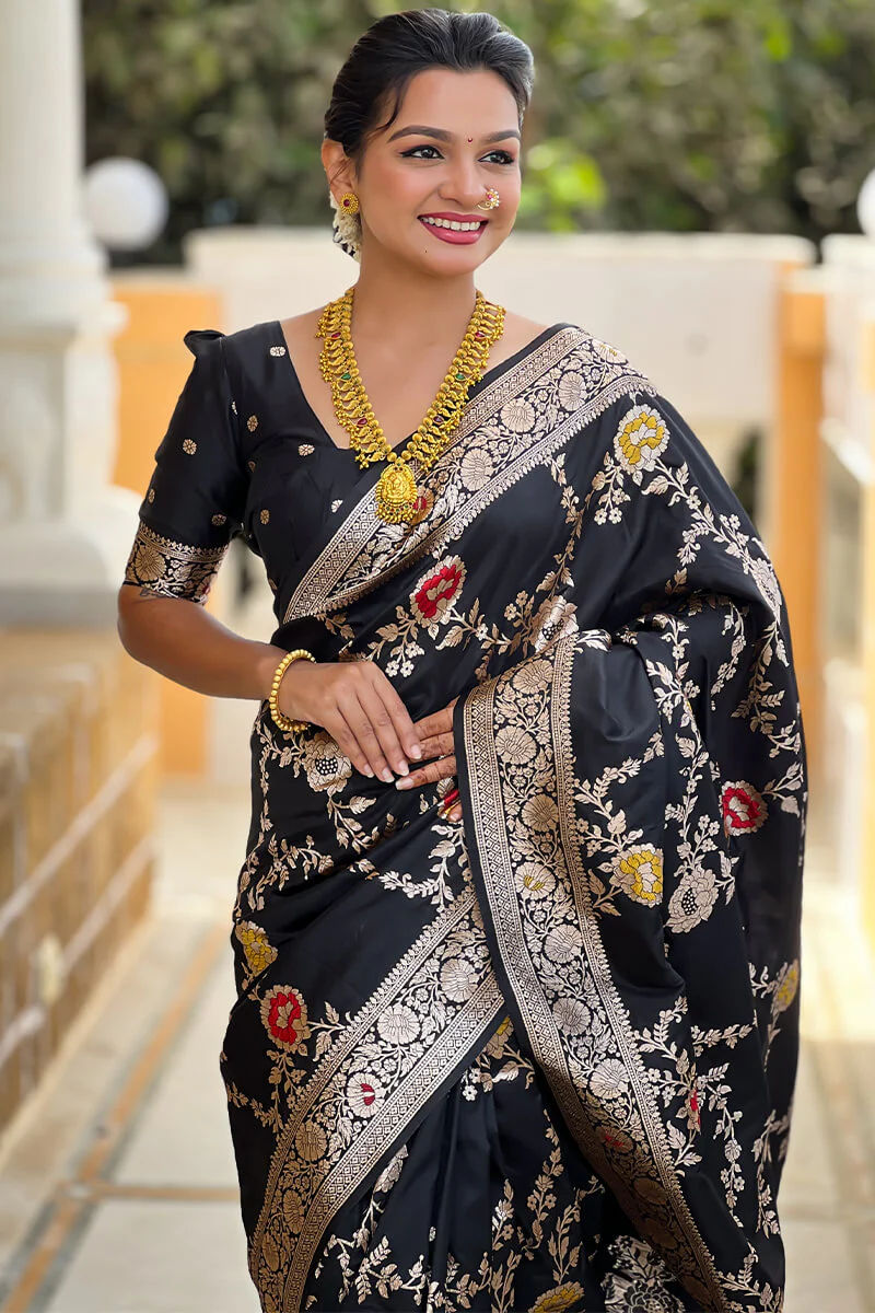 Flaunt Black Soft Banarasi Silk Saree With Outstanding Blouse Piece - Image 5