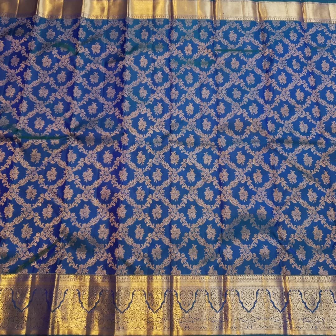 Forbearance Royal Blue Soft Banarasi Silk Saree With Desultory Blouse Piece - Image 4