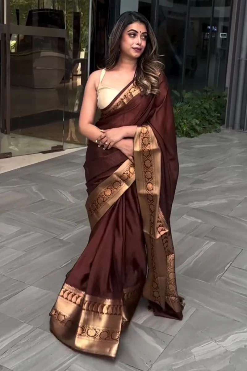 Forbearance Wine Soft Silk Saree With Devastating Blouse Piece - Image 3