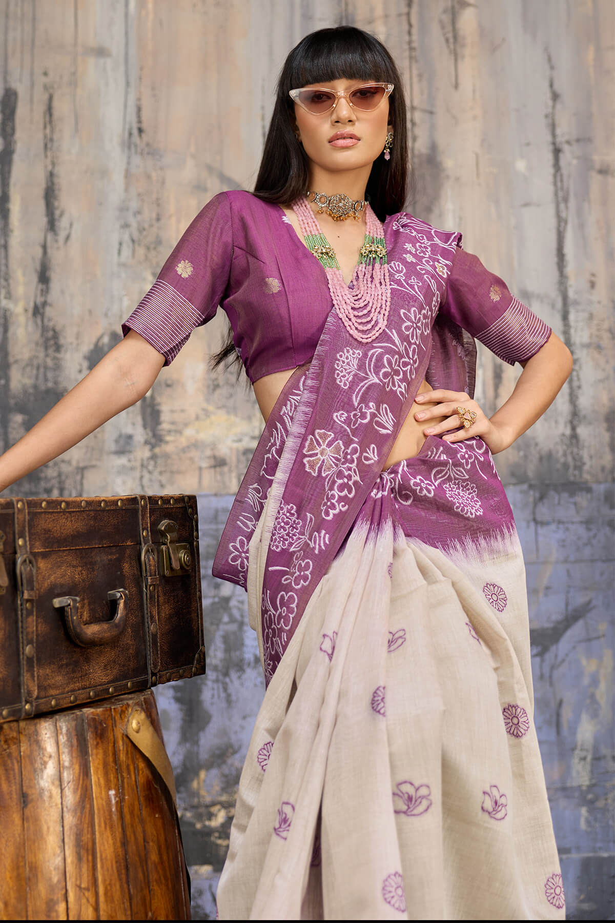 Fragrant Beige and Purple Pure Munga Cotton Saree With Surpassing Blouse Piece - Image 2
