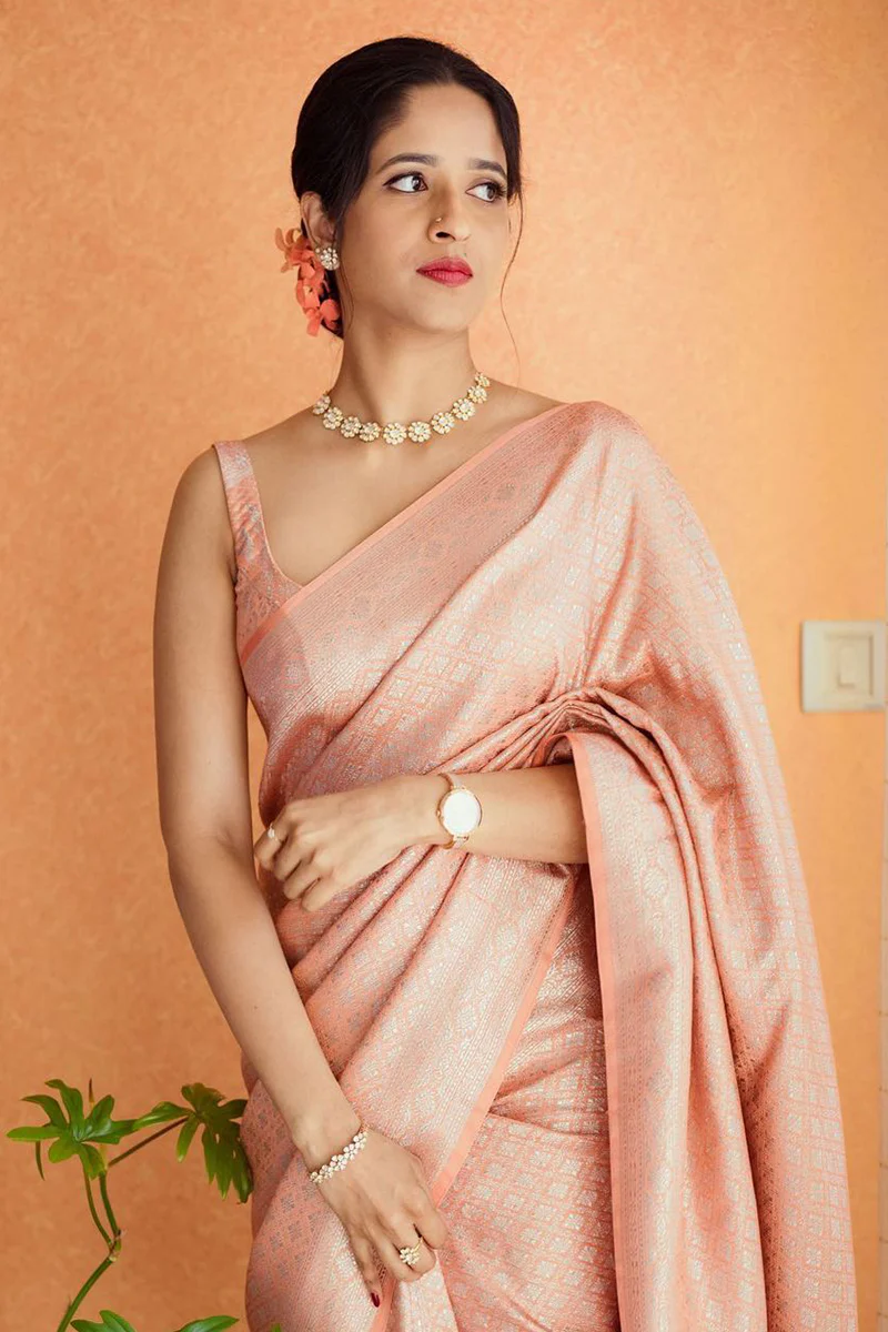 Gleaming Peach Soft Banarasi Silk Saree With Energetic Blouse Piece - Image 3